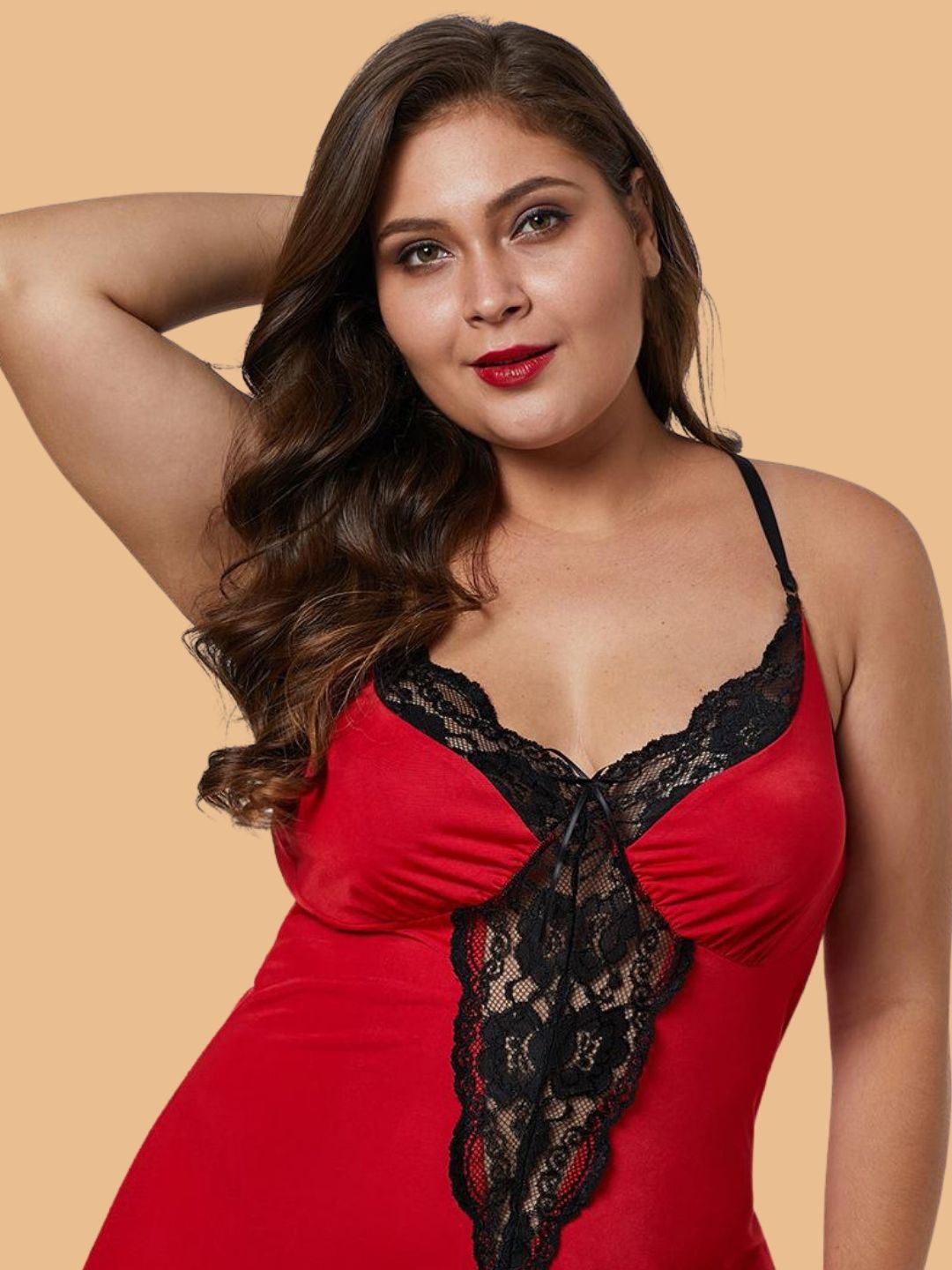 Plus Size Scalloped Lace Panel Nightdress